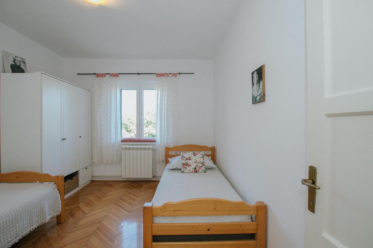 Country House Rusula Vrsine 외부 사진