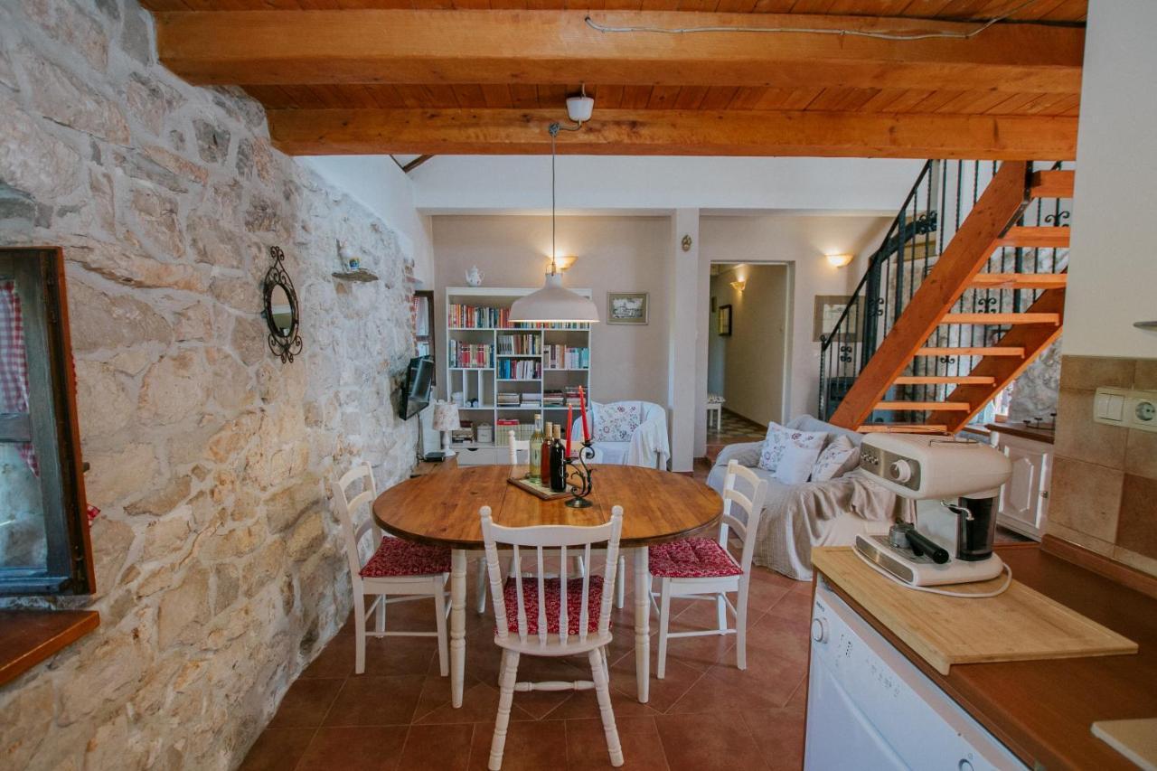 Country House Rusula Vrsine 외부 사진